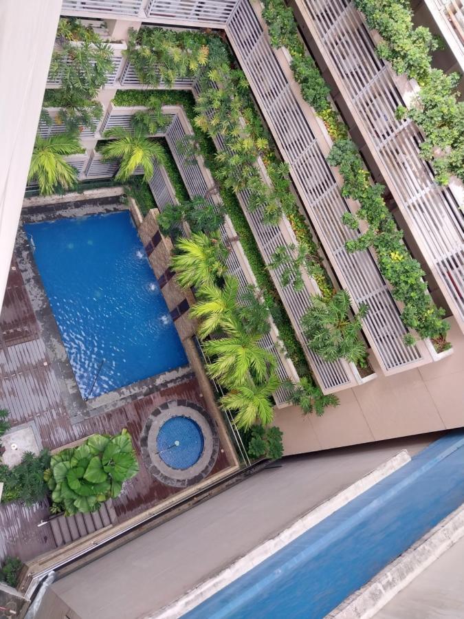 Alps At 150 Newport Blvd Condominum Near T3 Pasay Kültér fotó
