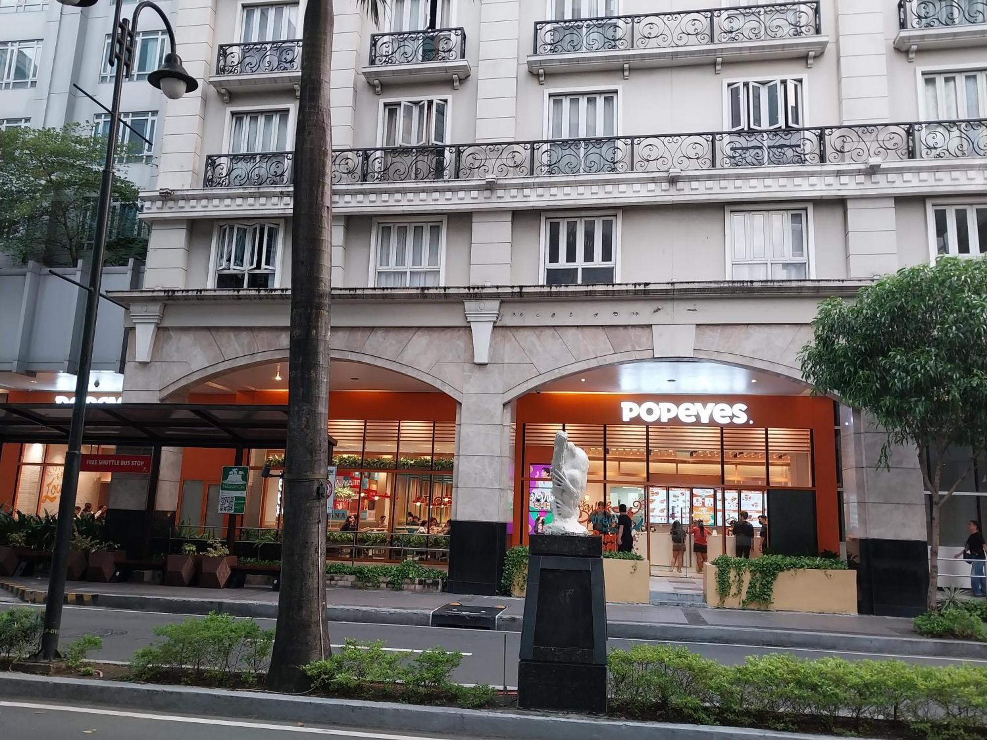 Alps At 150 Newport Blvd Condominum Near T3 Pasay Kültér fotó