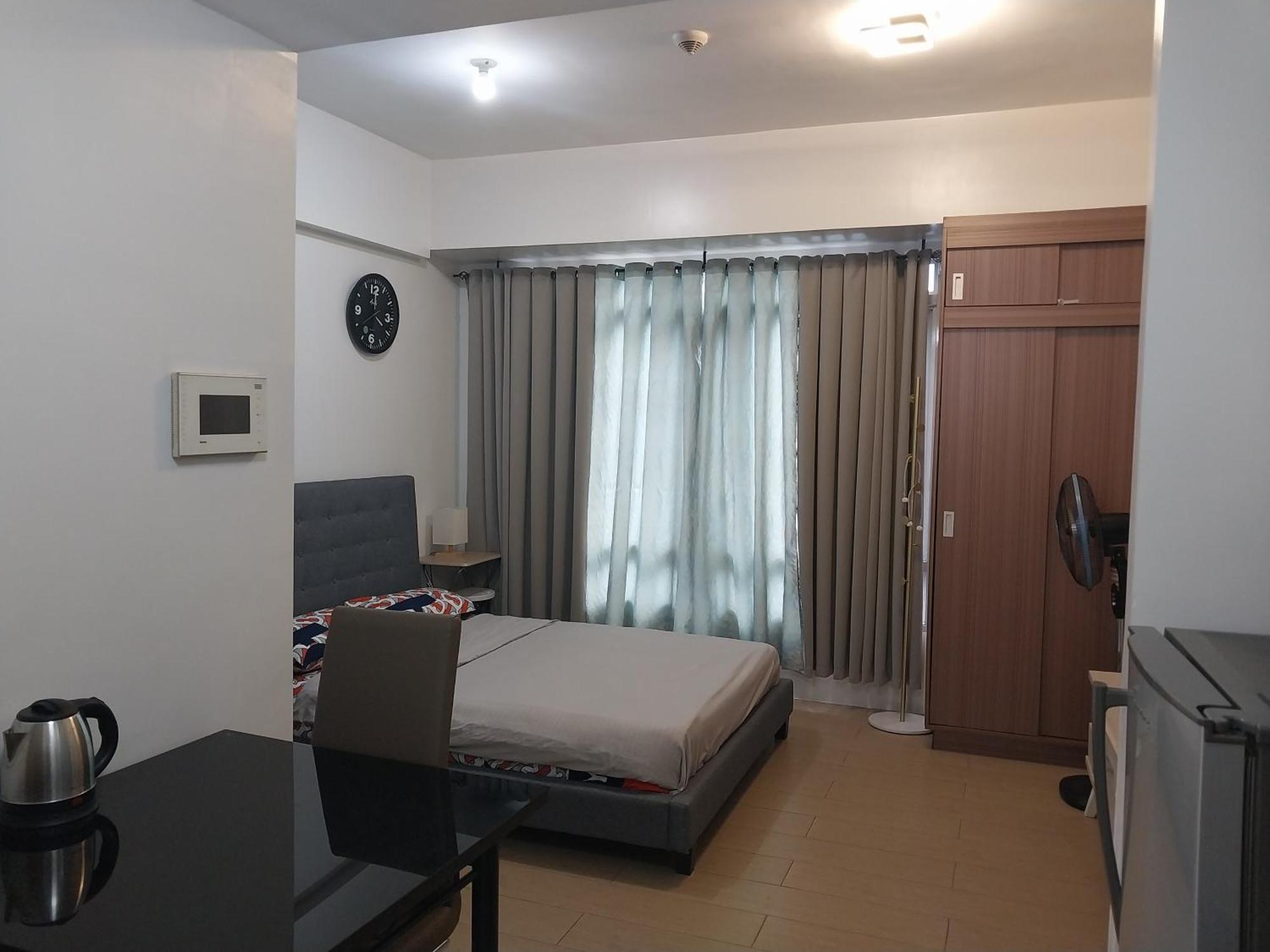 Alps At 150 Newport Blvd Condominum Near T3 Pasay Kültér fotó