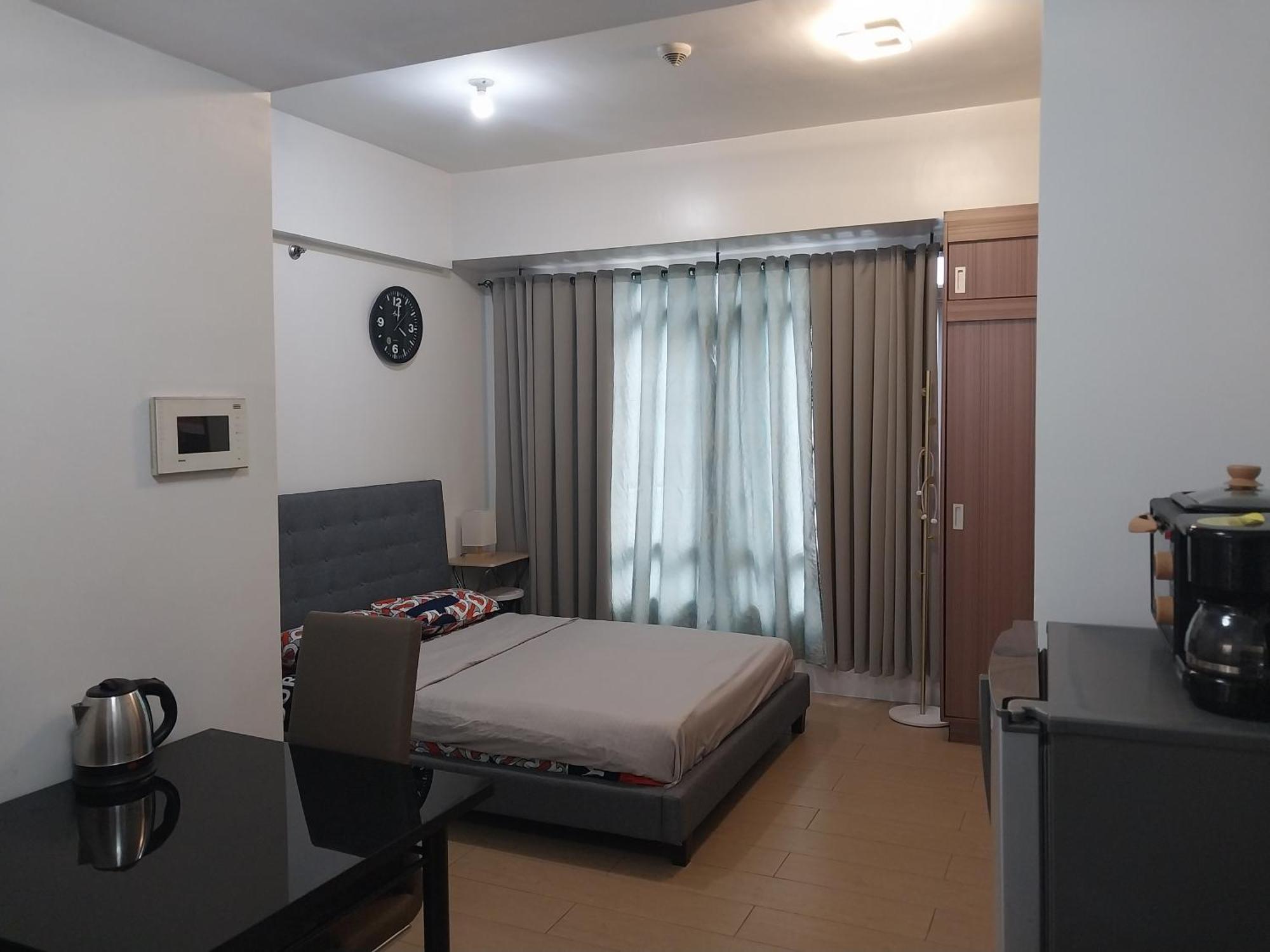 Alps At 150 Newport Blvd Condominum Near T3 Pasay Kültér fotó